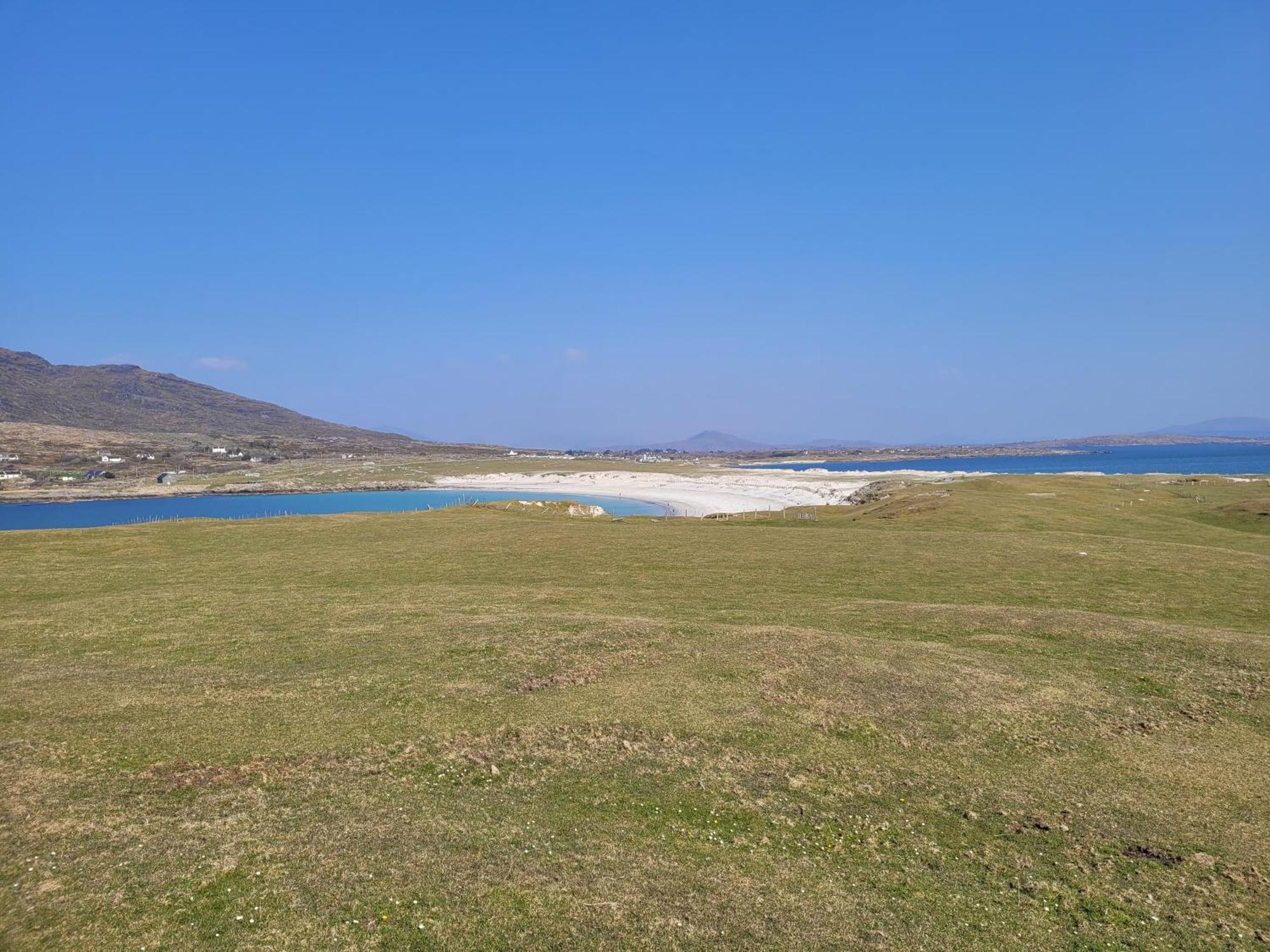 Roundstone Retreats Islandview Bed & Breakfast エクステリア 写真